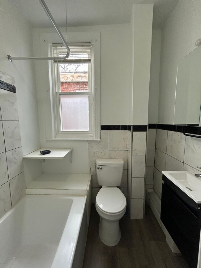 Building Photo - 2736 N Croskey St