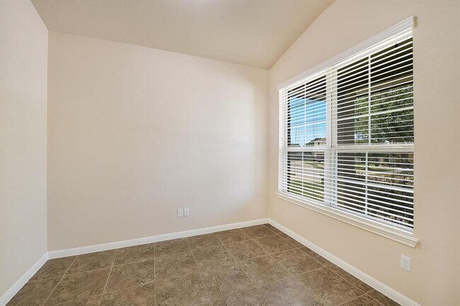 Building Photo - 5652 Porano Cir