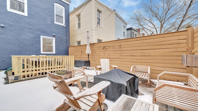 Building Photo - 29 Bates St NW