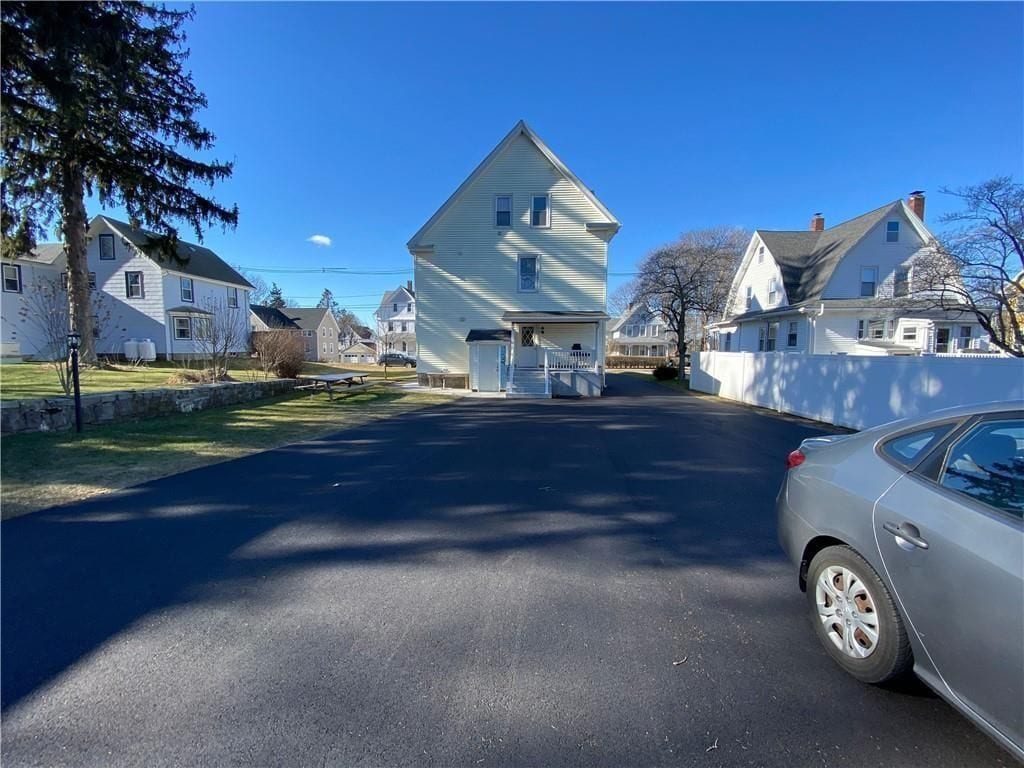 Building Photo - 28 Chester Ave