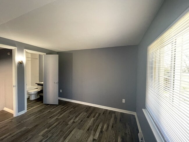 Building Photo - 3139 Maize Rd