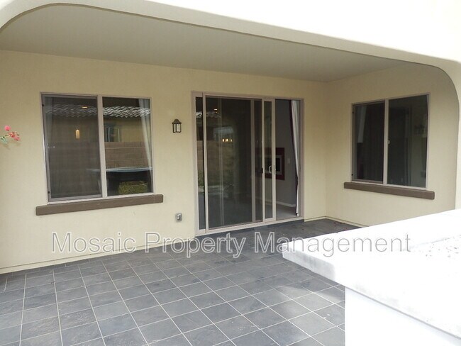 Building Photo - 3641 S Arizona Pl