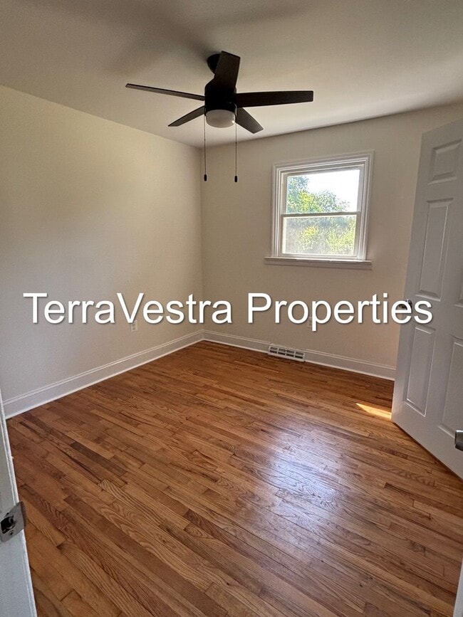 Building Photo - Single family 3 bed Home in Port Norris