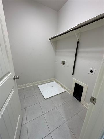 Building Photo - 6329 Saddlebrook Way