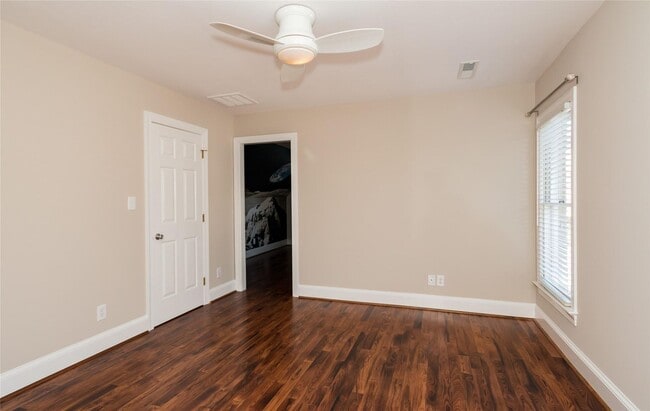 Building Photo - 16213 Winnow Ct