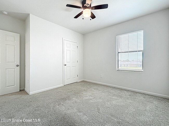 Building Photo - 870 Remington Green Dr SE