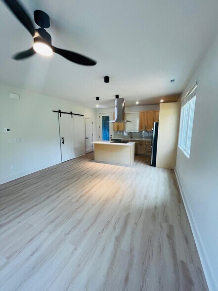 Building Photo - 4444 W Tyvola Rd