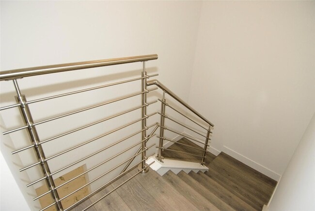 Building Photo - 1421 SW 23rd Ct