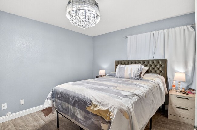 Building Photo - Charming Two Story Home Located in North Las Vegas