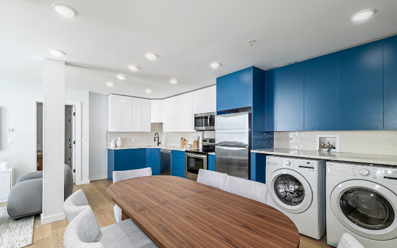 Building Photo - 55 Tunxis Ave
