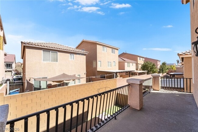 Building Photo - 5282 Ledgewood Creek Ave