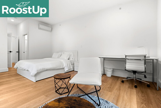 Building Photo - New RoostUp Furnished Private Bedroom with...