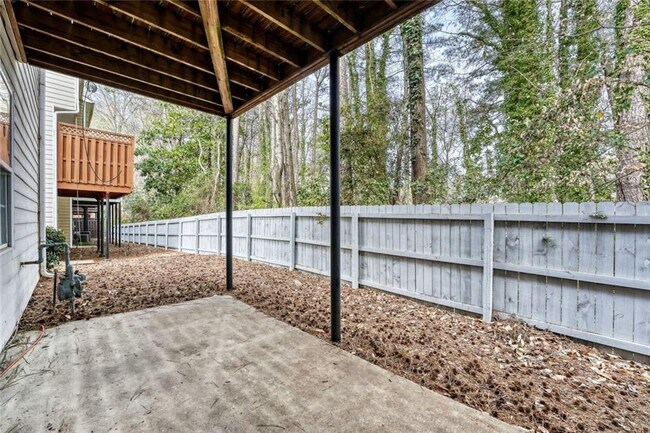 Building Photo - 2934 Wintercrest Dr