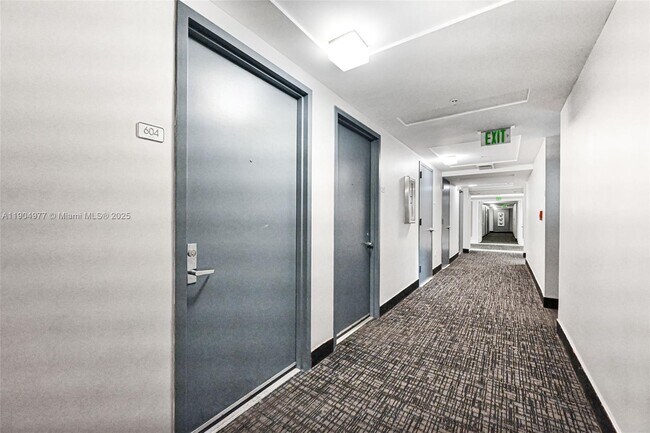 Building Photo - 41 SE 5th St