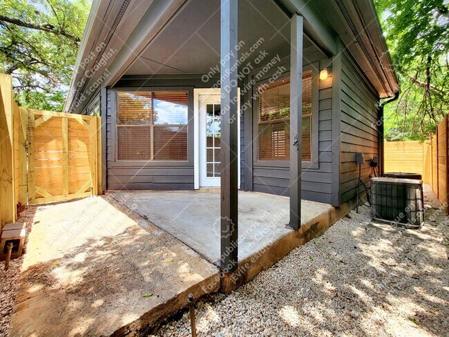 Building Photo - 8706 Schick Rd A