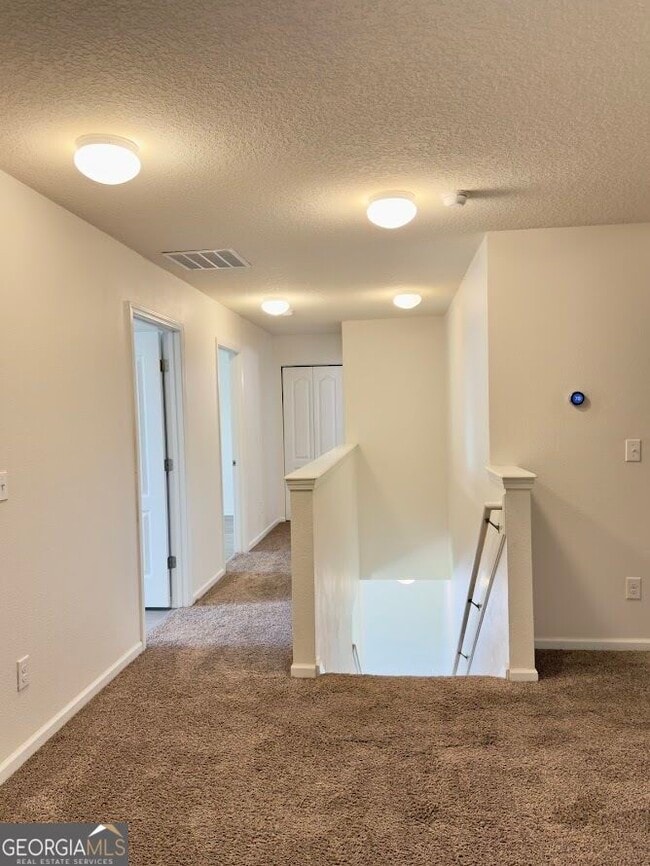 Building Photo - 101 Cedar Breeze Dr