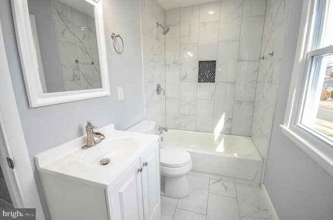 Building Photo - 7582 Annapolis Rd