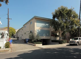 Building Photo - 2621 5th St