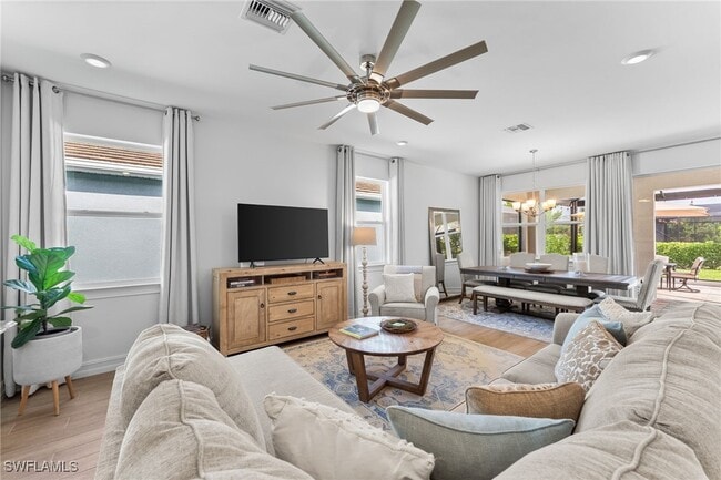 Building Photo - 16523 Crescent Beach Way