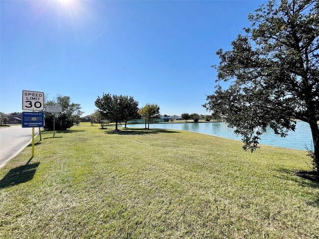 Building Photo - 19339 Vermillion Ct