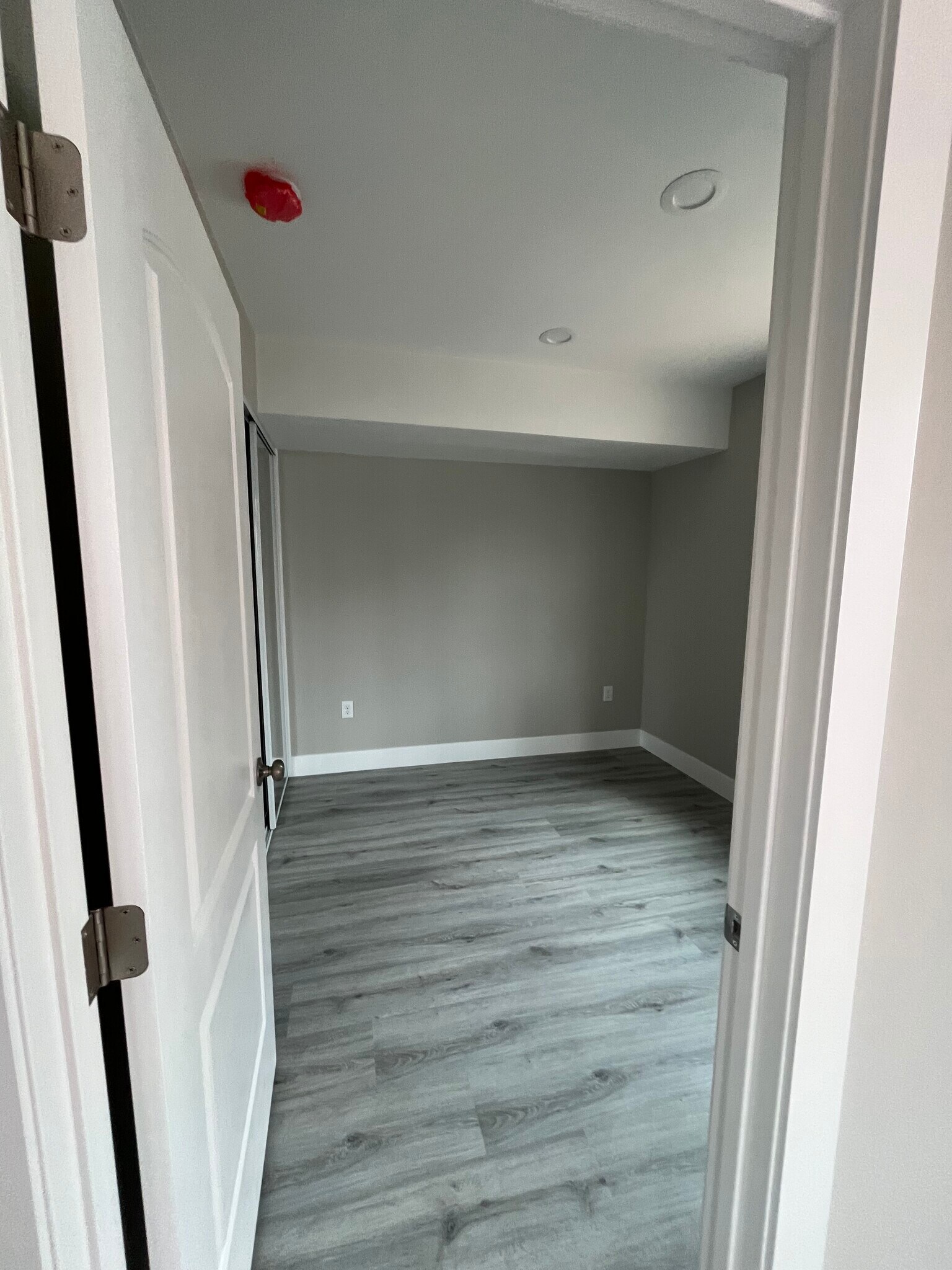 Building Photo - 9411 Burke St