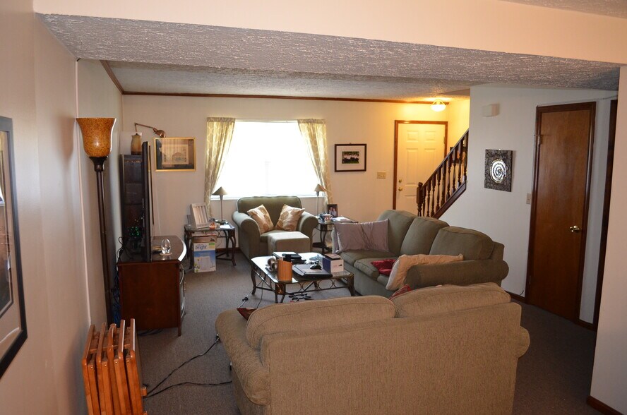 Building Photo - 6300 Ervin Rd