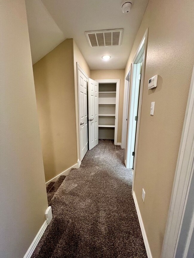 Building Photo - 6709 MARIBETTE RD