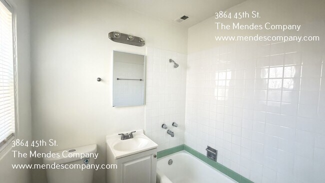 Building Photo - 3864 45th St