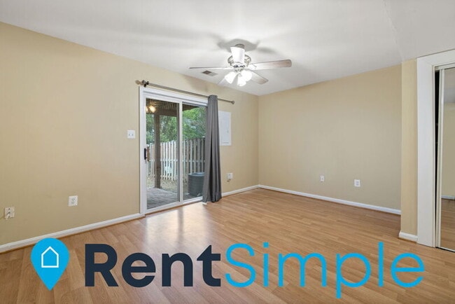 Building Photo - 14262 Newbern Loop