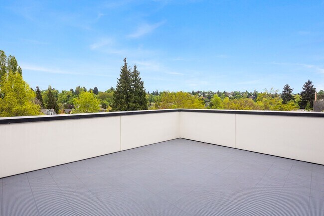 Building Photo - Gorgeous Urban Madrona 3-bedroom home