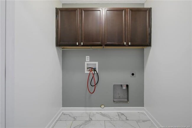 Building Photo - 255 Tidworth Ct