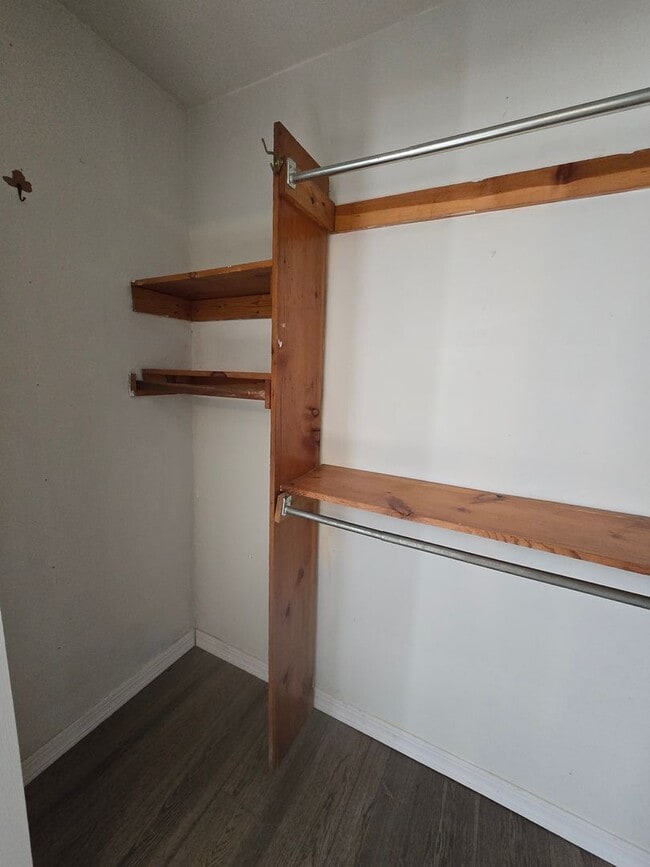 Building Photo - 2 Bed 1 Bath House Pryor