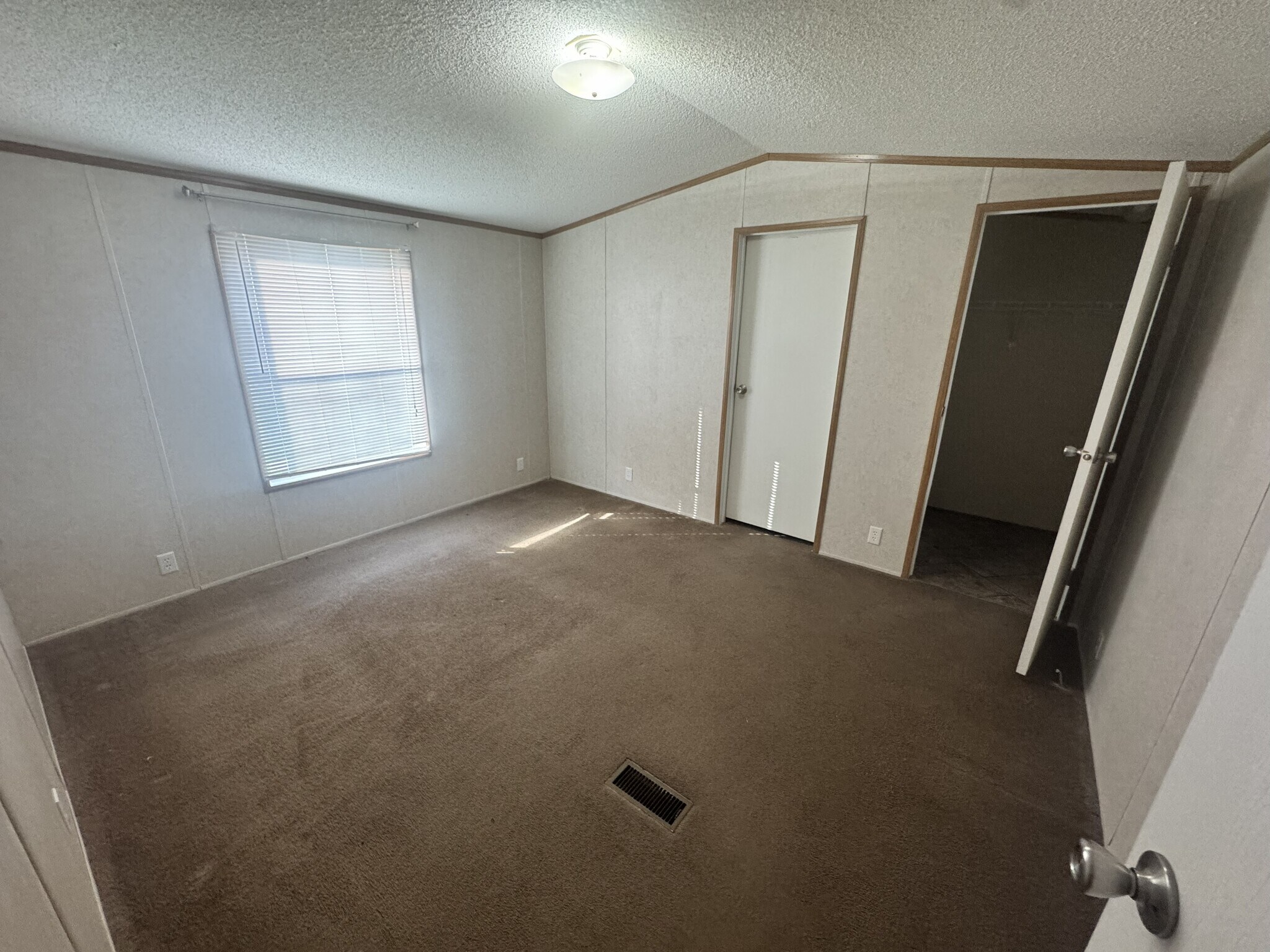 Building Photo - 65188 Highway 1058