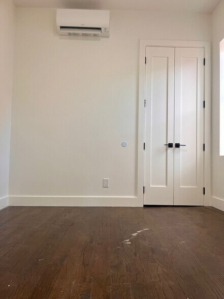 Building Photo - 294 Hoboken Ave