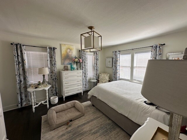 Building Photo - 212 Edgemere Ct