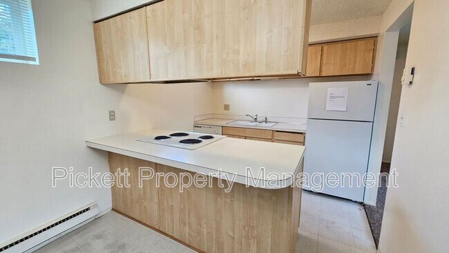 Building Photo - 1621 Trenton Ave