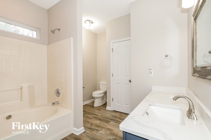 Building Photo - 13333 Woodland Farm Dr