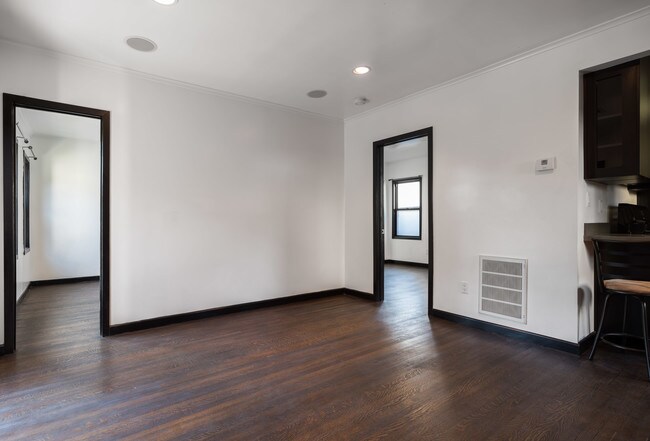 Open Plan - 1253 N Genesee Ave