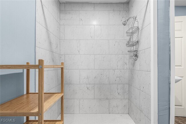 Building Photo - 135 Delmar Ave