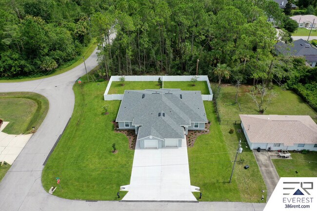 Building Photo - 3 Unity Ct