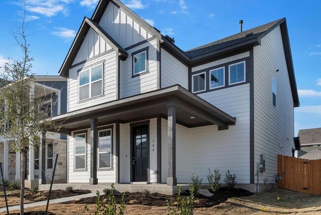 Building Photo - 108 Woodrow Ln