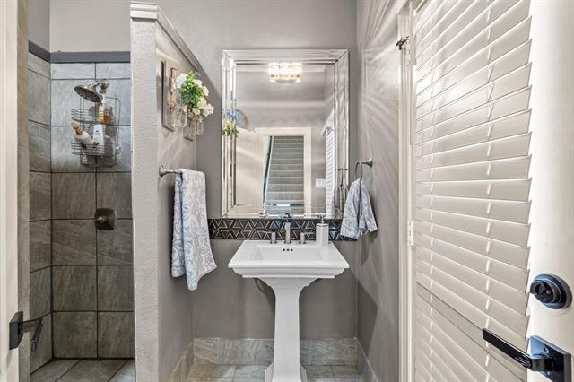 Building Photo - 200 Mill Crossing W