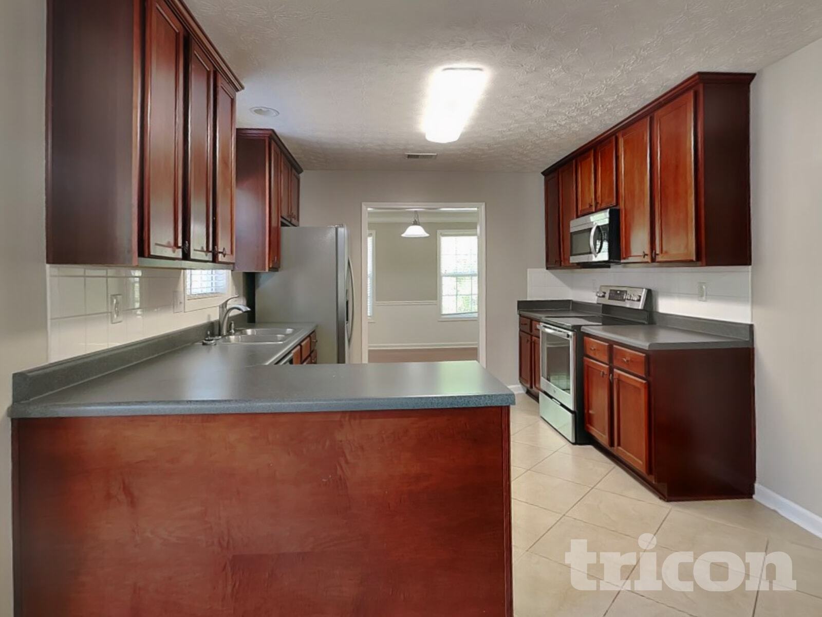 Building Photo - 515 Plantation Creek Dr