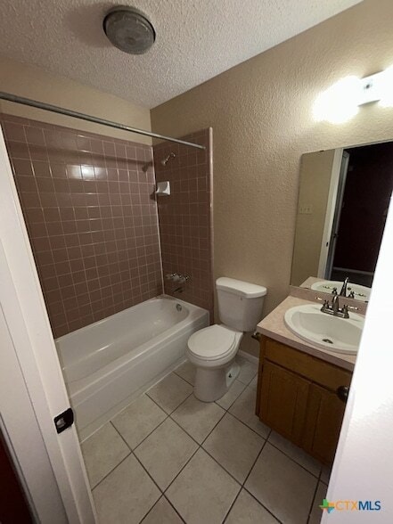 Building Photo - 4403 Jana Dr