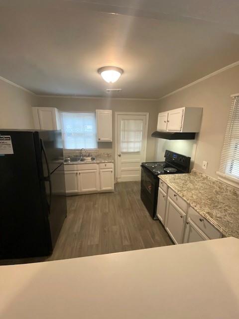 Building Photo - 5128 Phillips Dr