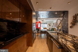 Building Photo - 1631 Montello Ave NE