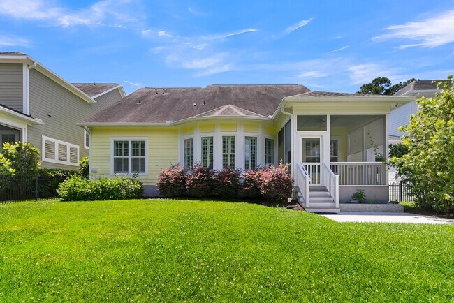 Building Photo - 3688 Maidstone Dr