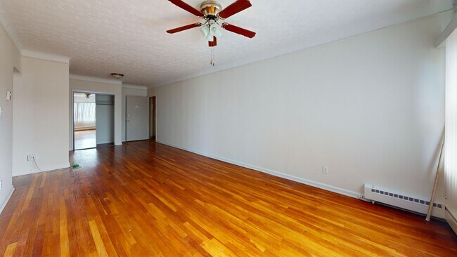 Interior Photo - Meadowbrook Apartments