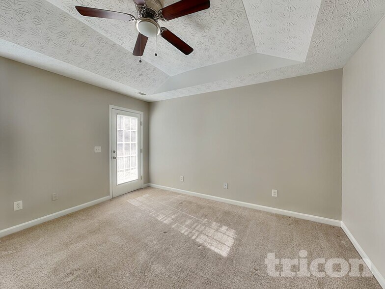 Building Photo - 160 Brighton Dr