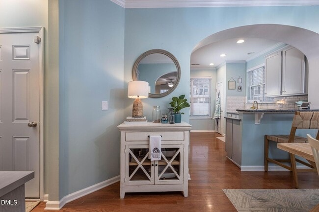 Building Photo - 9145 Wooden Rd